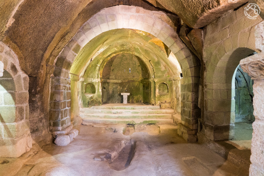 Monasterio San Pedro de Rocas Ribeira Sacra