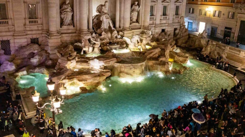 Entrada a la Fontana di Trevi: el precio de pedir un deseo entrada fontana di trevi precios normas